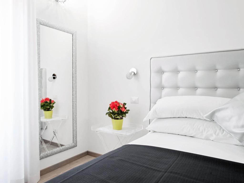 Black Rooms Colosseo روما الغرفة الصورة