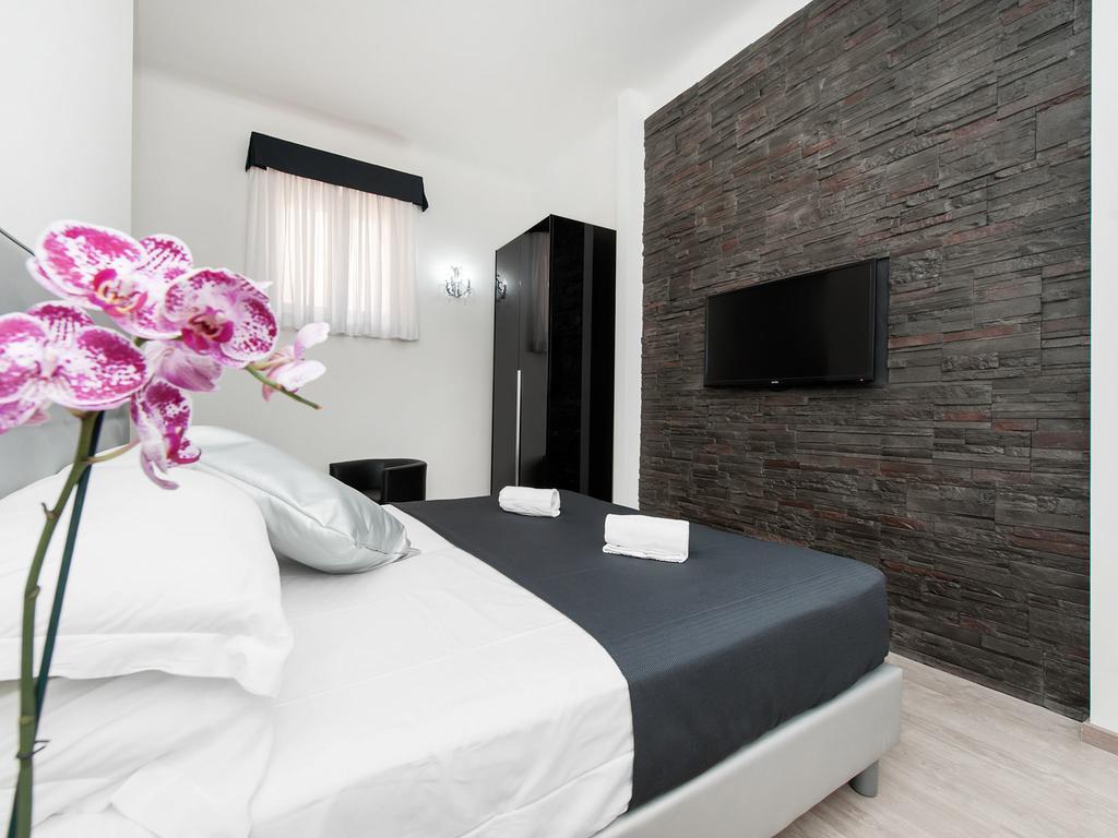 Black Rooms Colosseo روما الغرفة الصورة